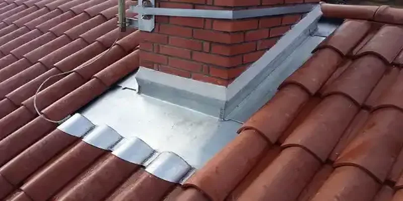 travaux de zinguerie et pose de gouttières zinc à Merinchal